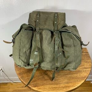 Army style hiking backpack, unisex